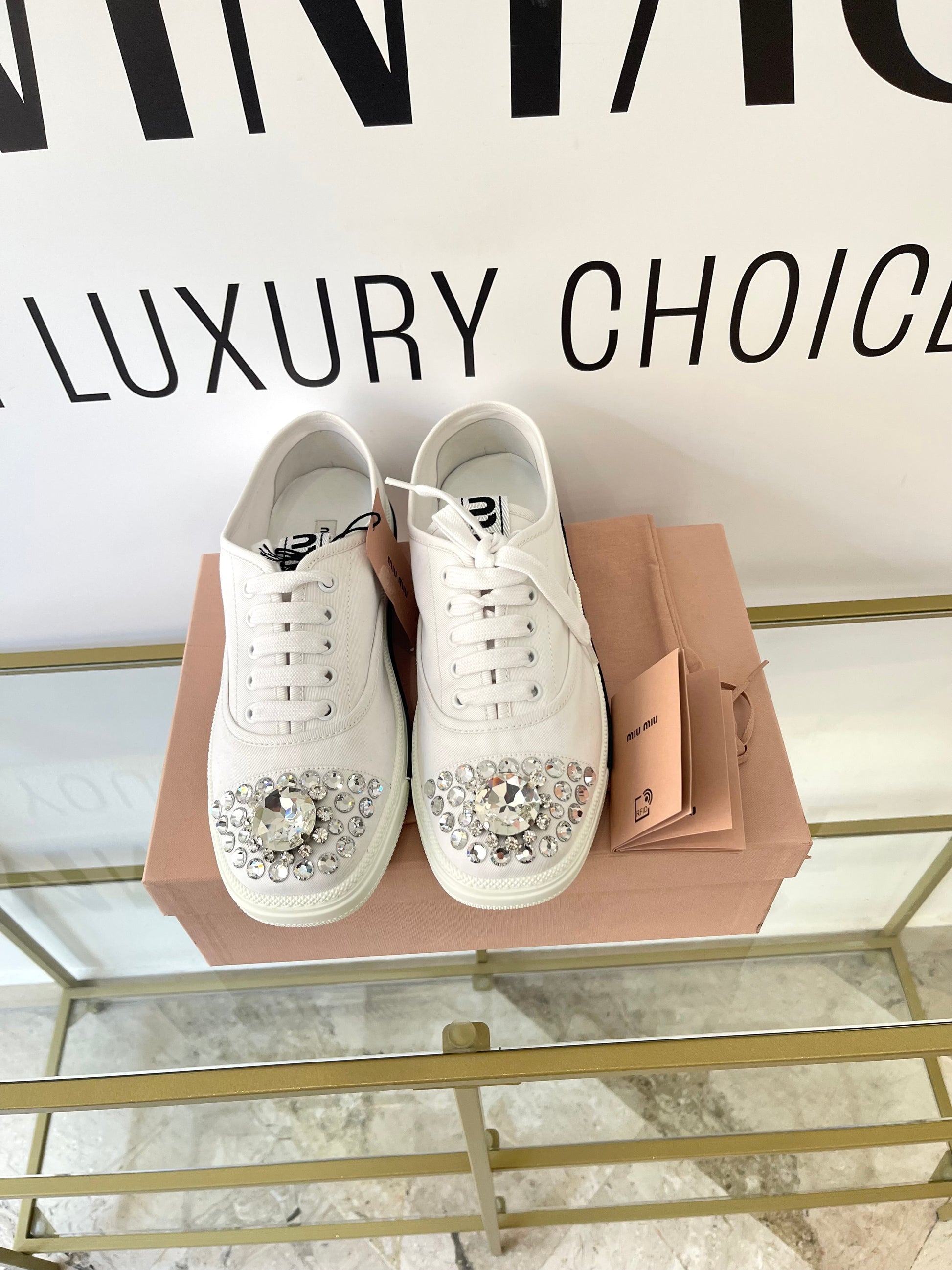 Sneakers con cristalli Miu Miu