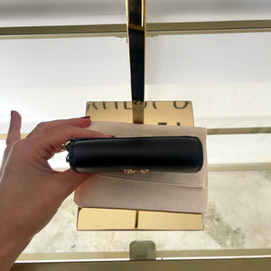 Portacarte di credito Tiny Recto Verso LV Bloom Louis Vuitton