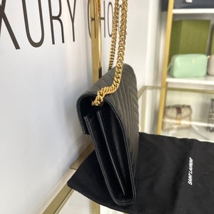 Wallet On Chain Cassandre Saint Laurent