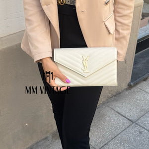 Wallet On Chain Cassandre Saint Laurent