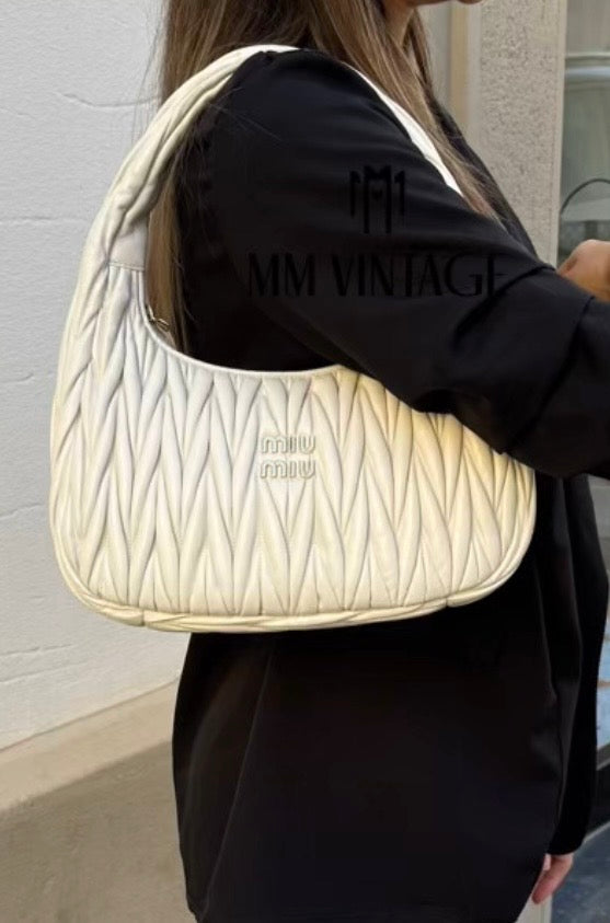 Borsa Hobo Wander Matelassé Miu Miu