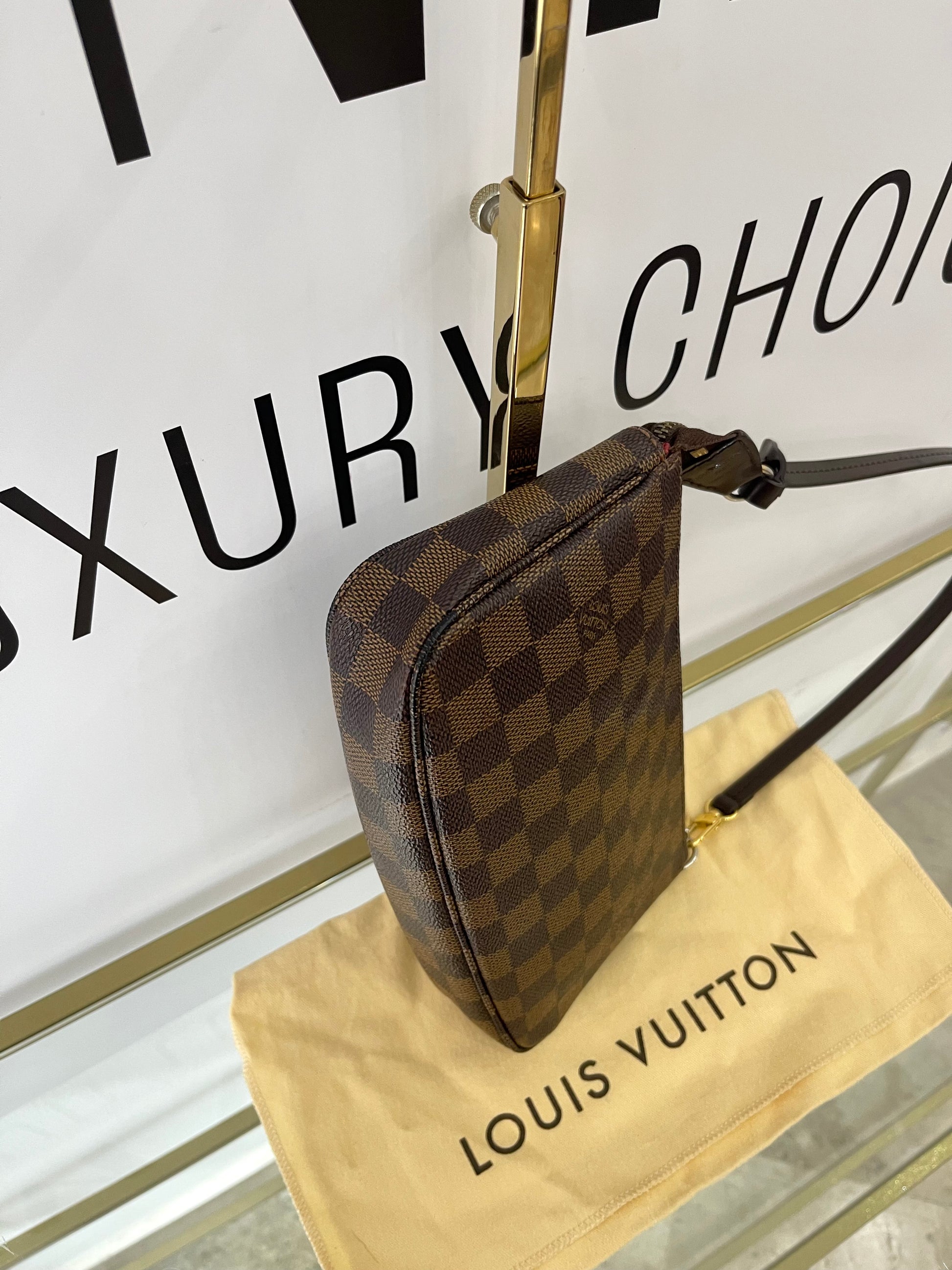 Pochette Accessoires Damier Ebéne Louis Vuitton