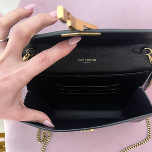 Wallet On Chain Cassandra Saint Laurent