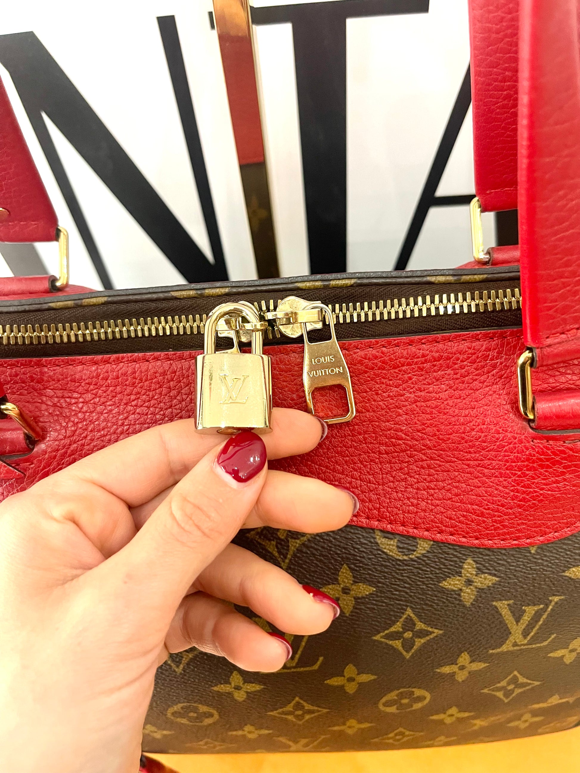 Borsa Estrela Monogram Louis Vuitton