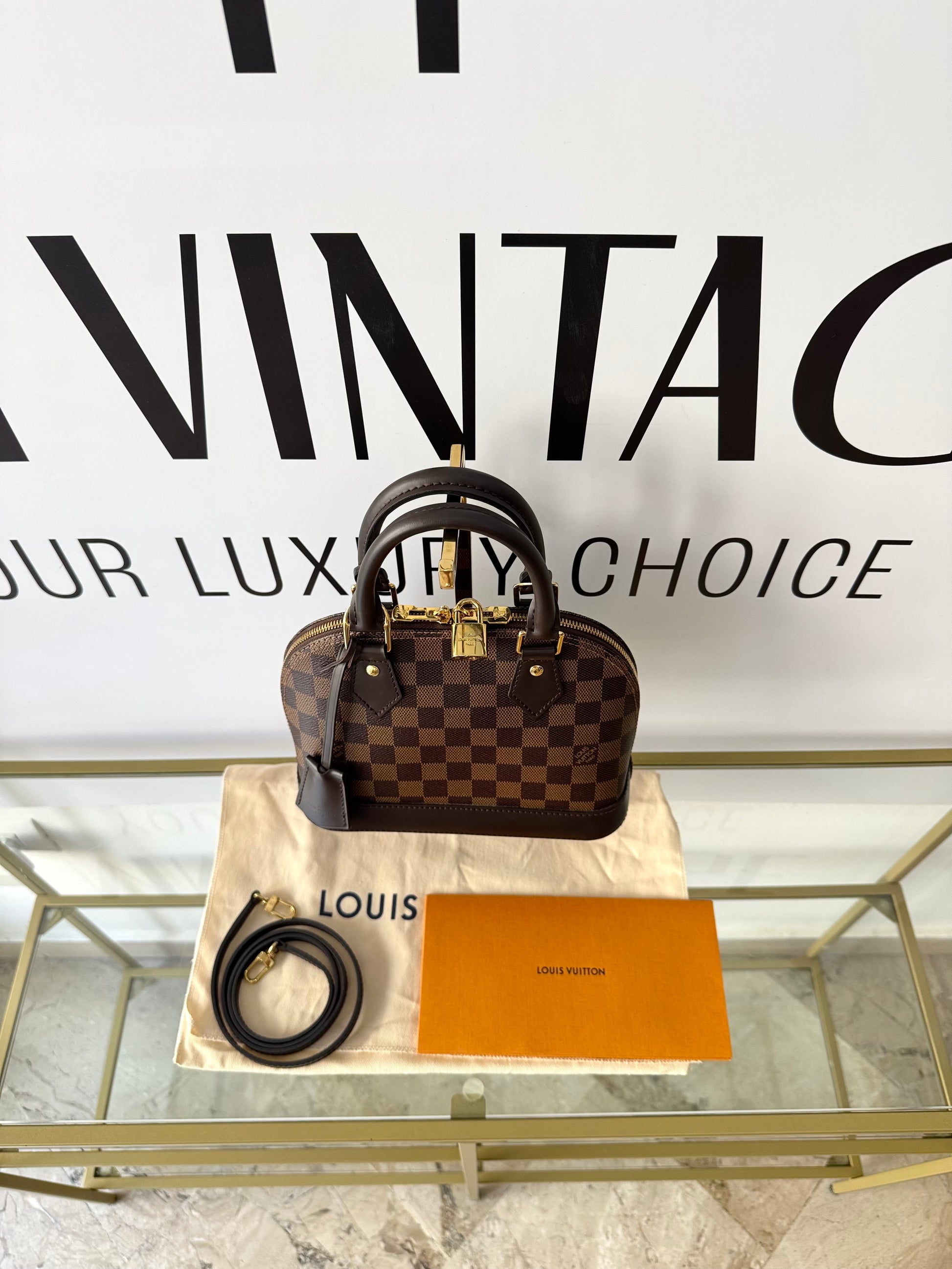 Borsa Alma BB Damier Ébène Louis Vuitton