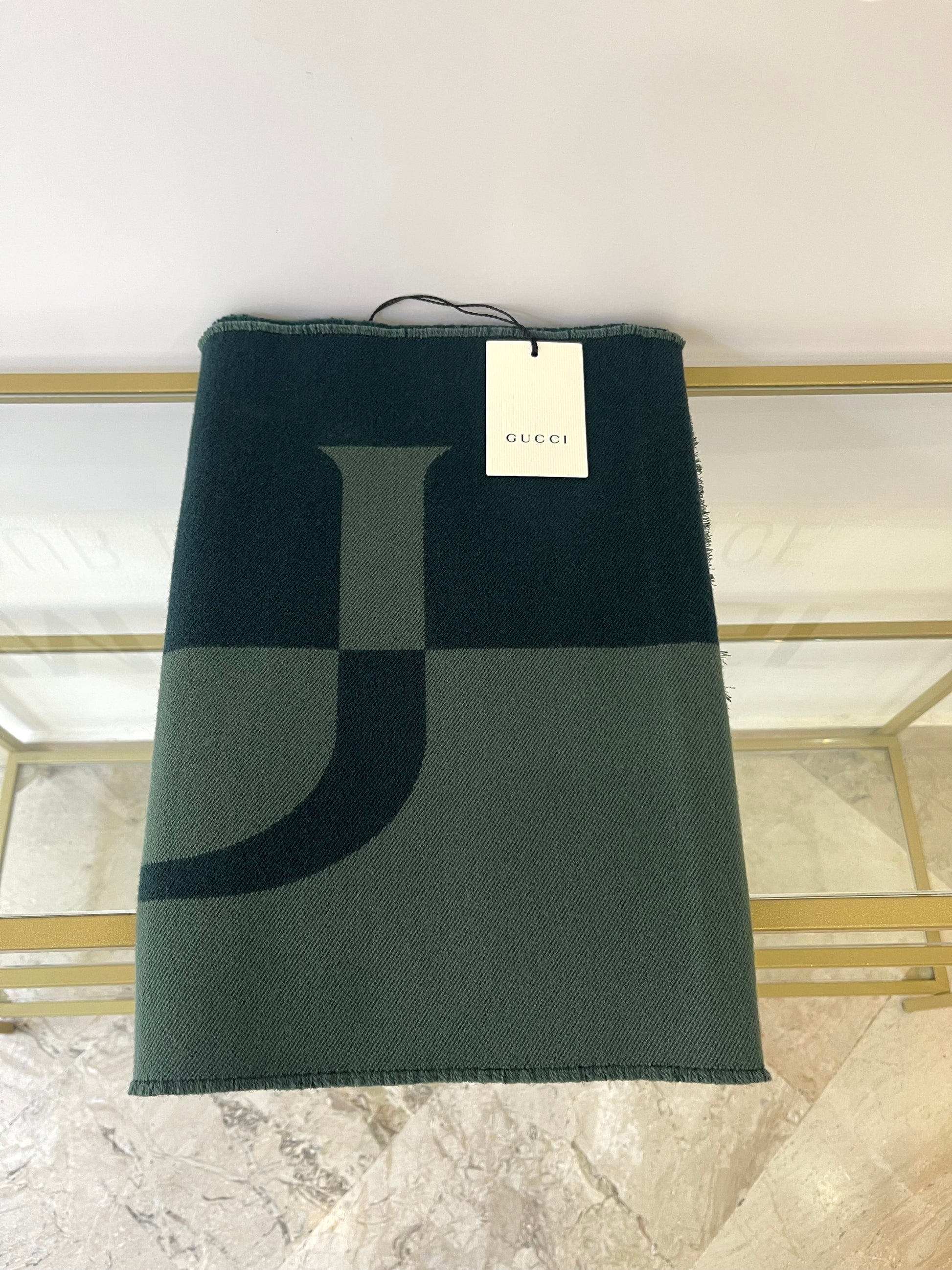 Sciarpa con logo Gucci