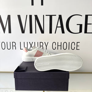 Sneakers in pelle Prada