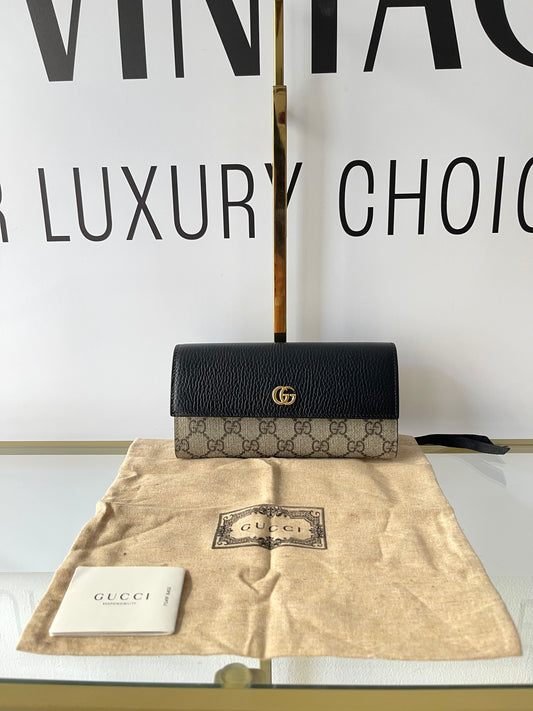 Portafoglio Continental  GG Marmont Bicolore Gucci