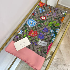 Stola in twill di seta Flora Gucci