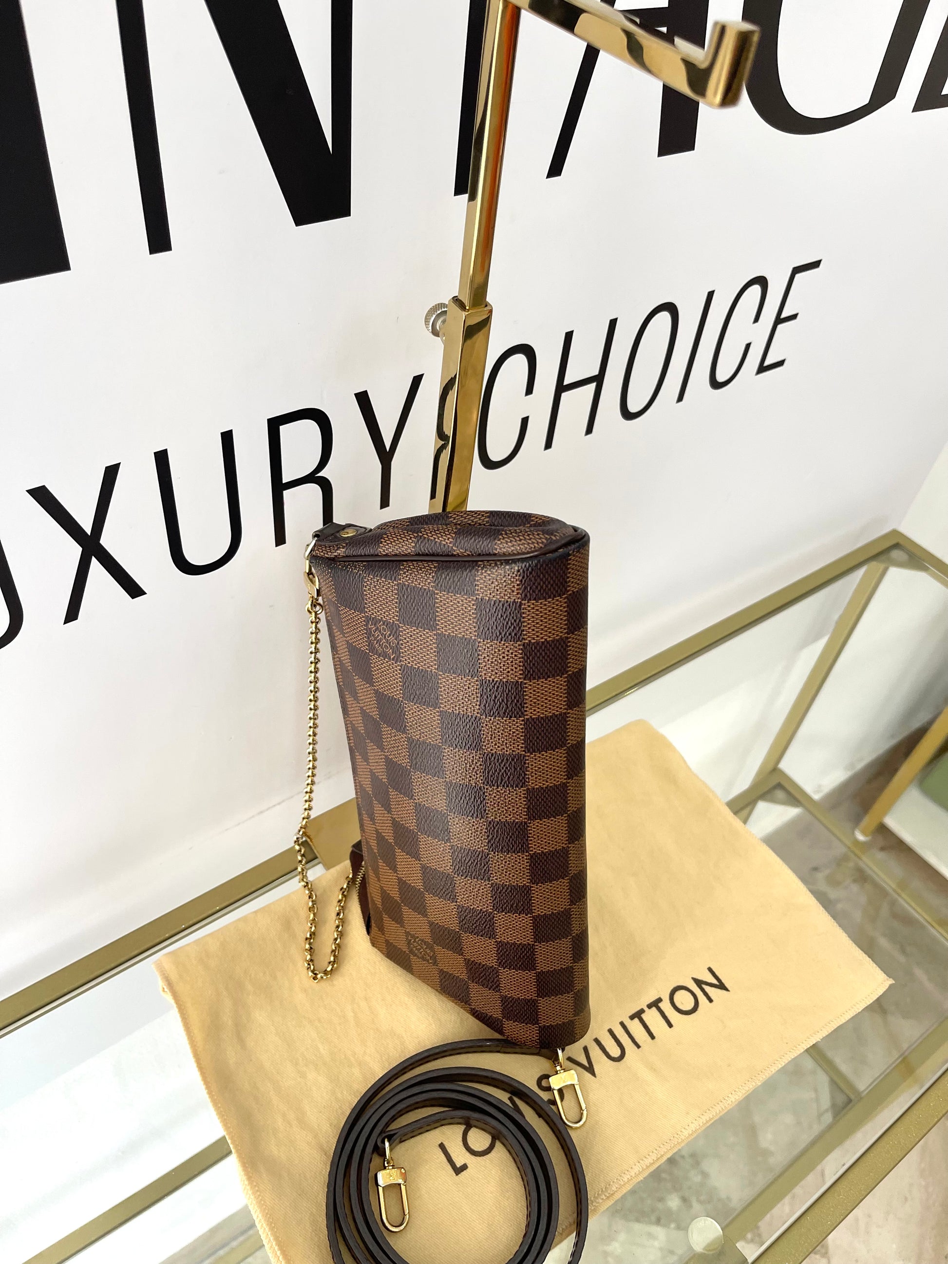 Borsa Eva Damier Ebène Louis Vuitton