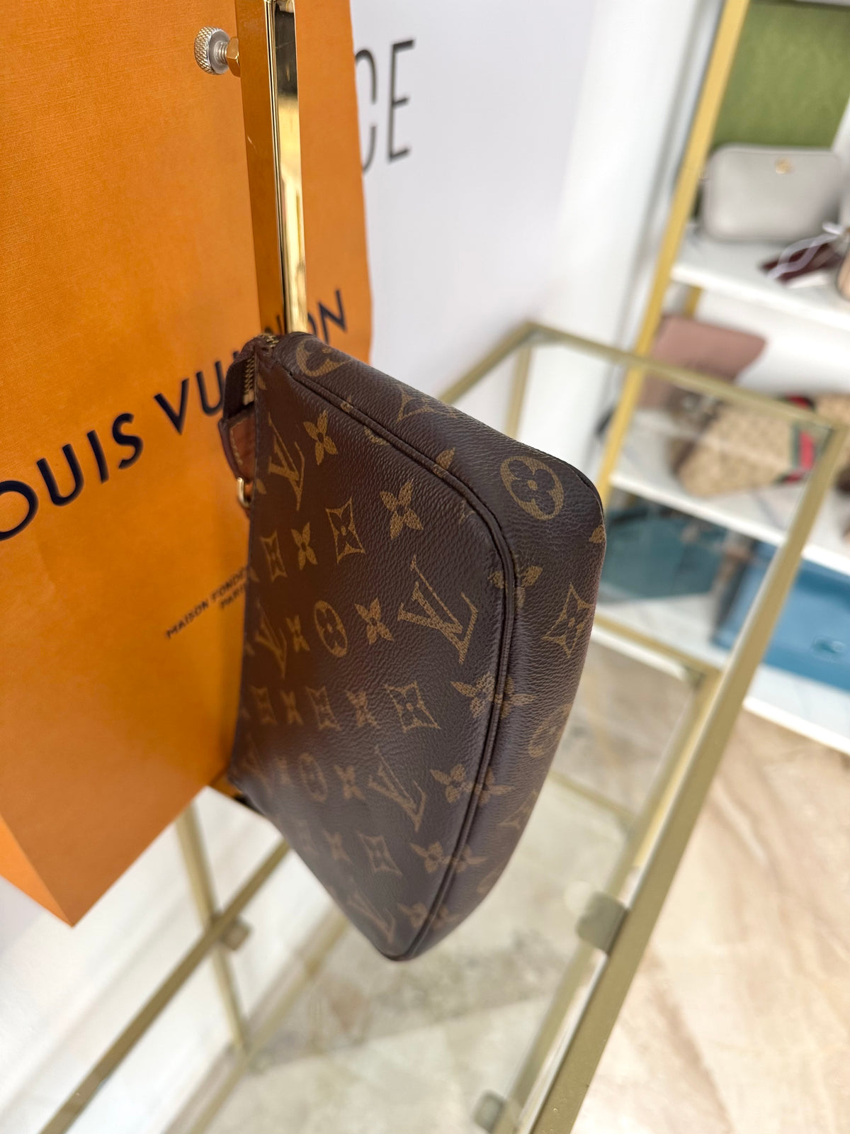 Pochette Accessoires Monogram Louis Vuitton