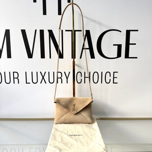 Pochette Cassandre in Suede Saint Laurent