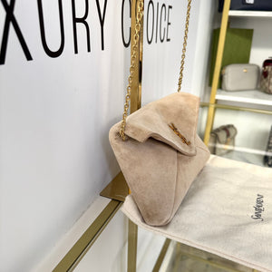 Pochette Cassandre in Suede Saint Laurent