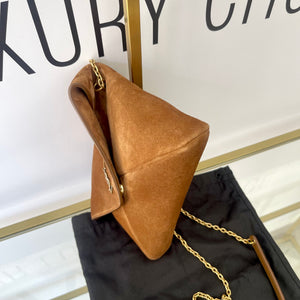 Pochette Cassandre in Suede Saint Laurent