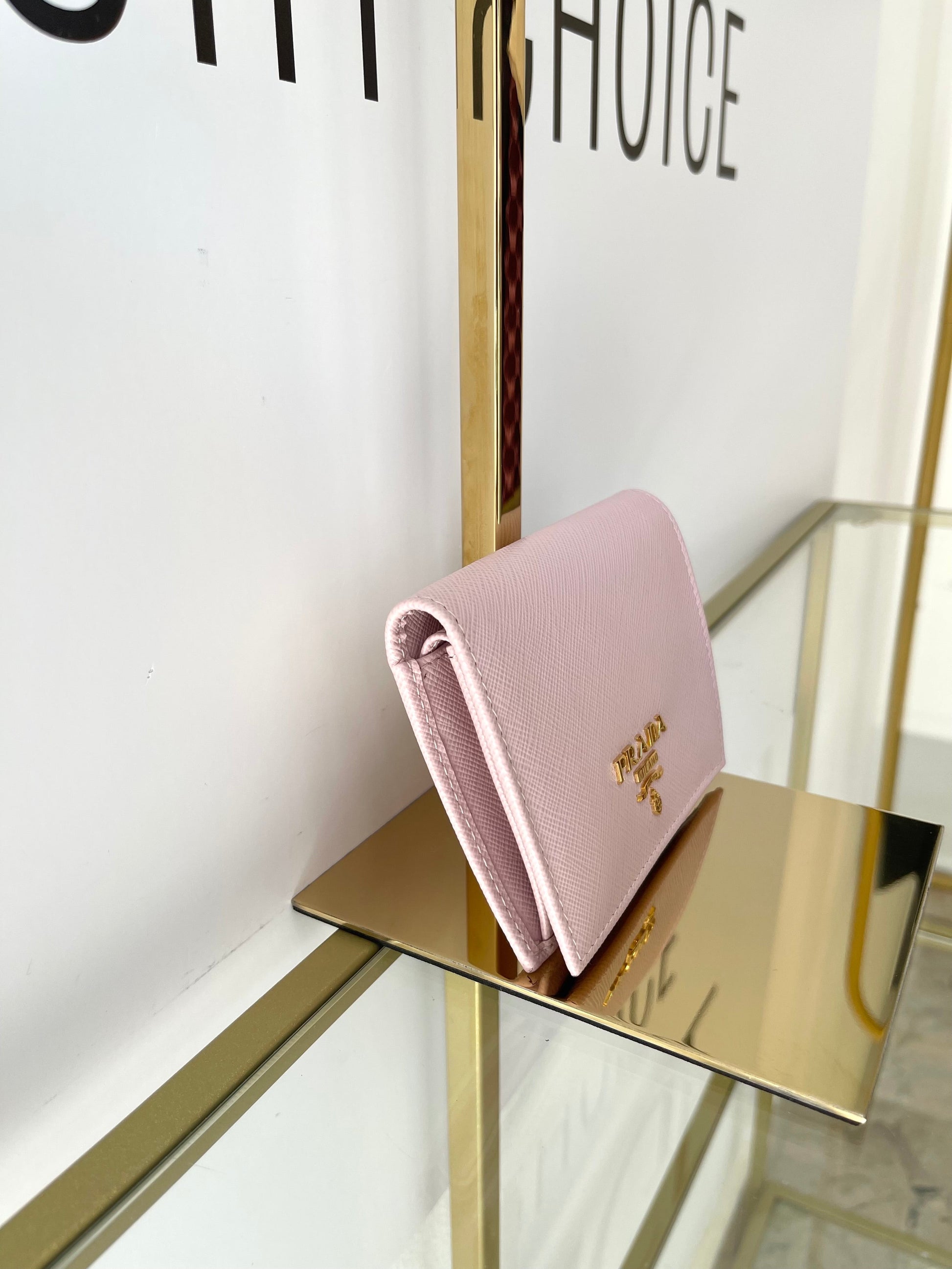 Portafoglio in Saffiano rosa Prada