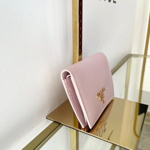 Portafoglio in Saffiano rosa Prada