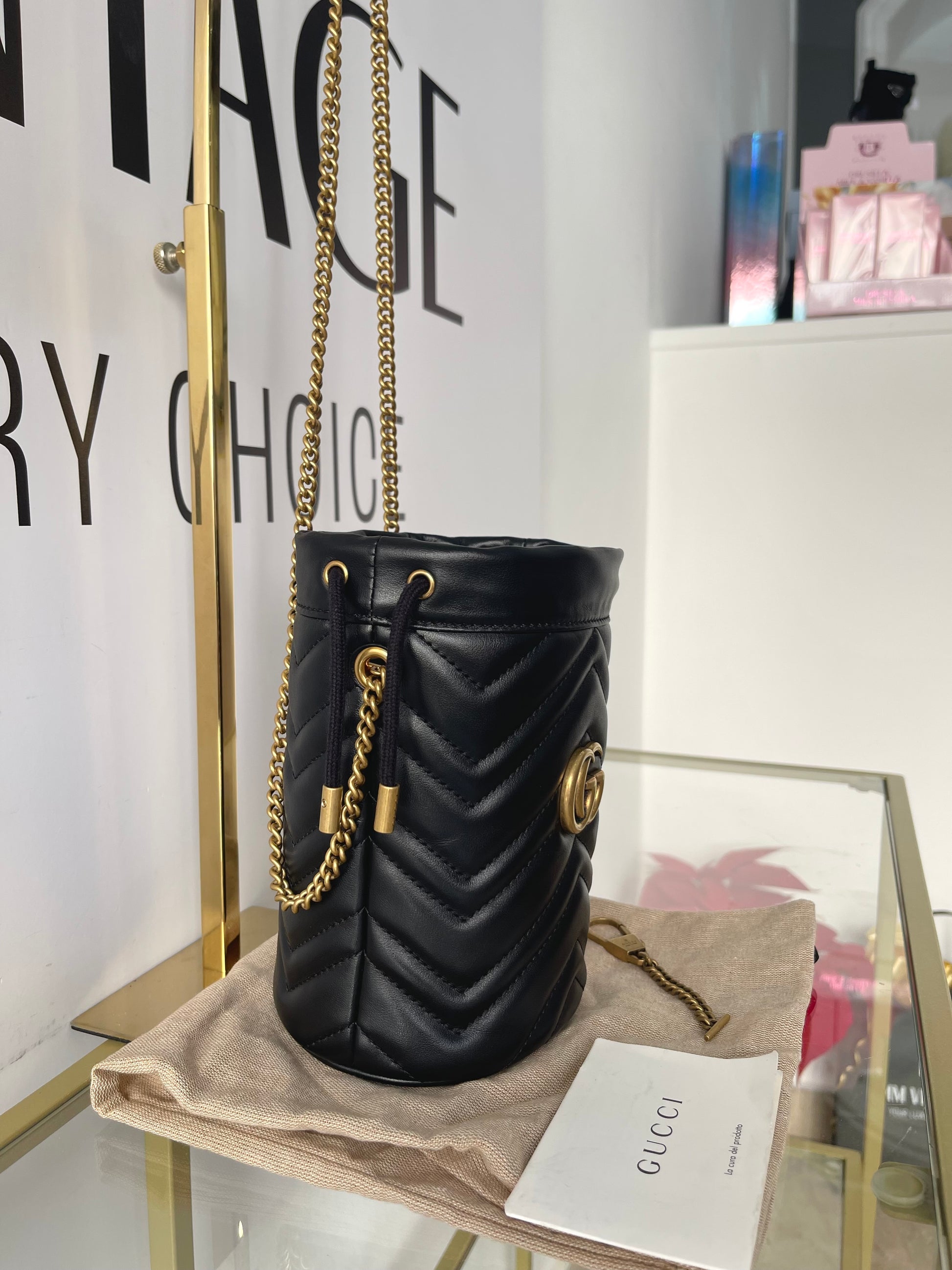 Borsa a secchiello GG Marmont Gucci