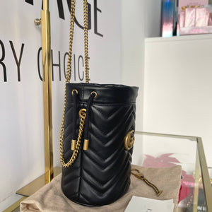 Borsa a secchiello GG Marmont Gucci