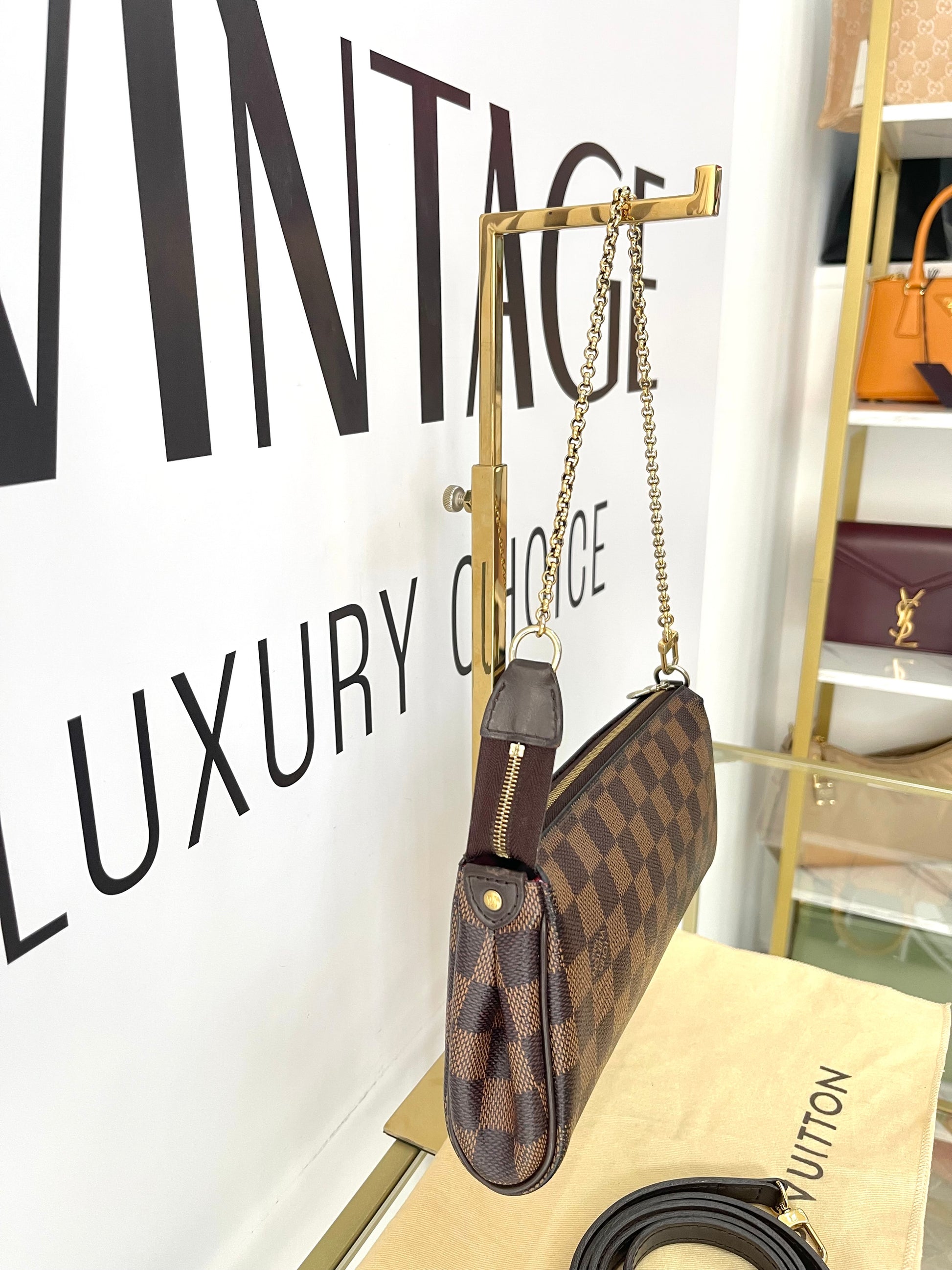 Borsa Eva Damier Ebène Louis Vuitton