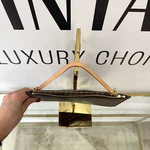 Pochette Monogram Louis Vuitton