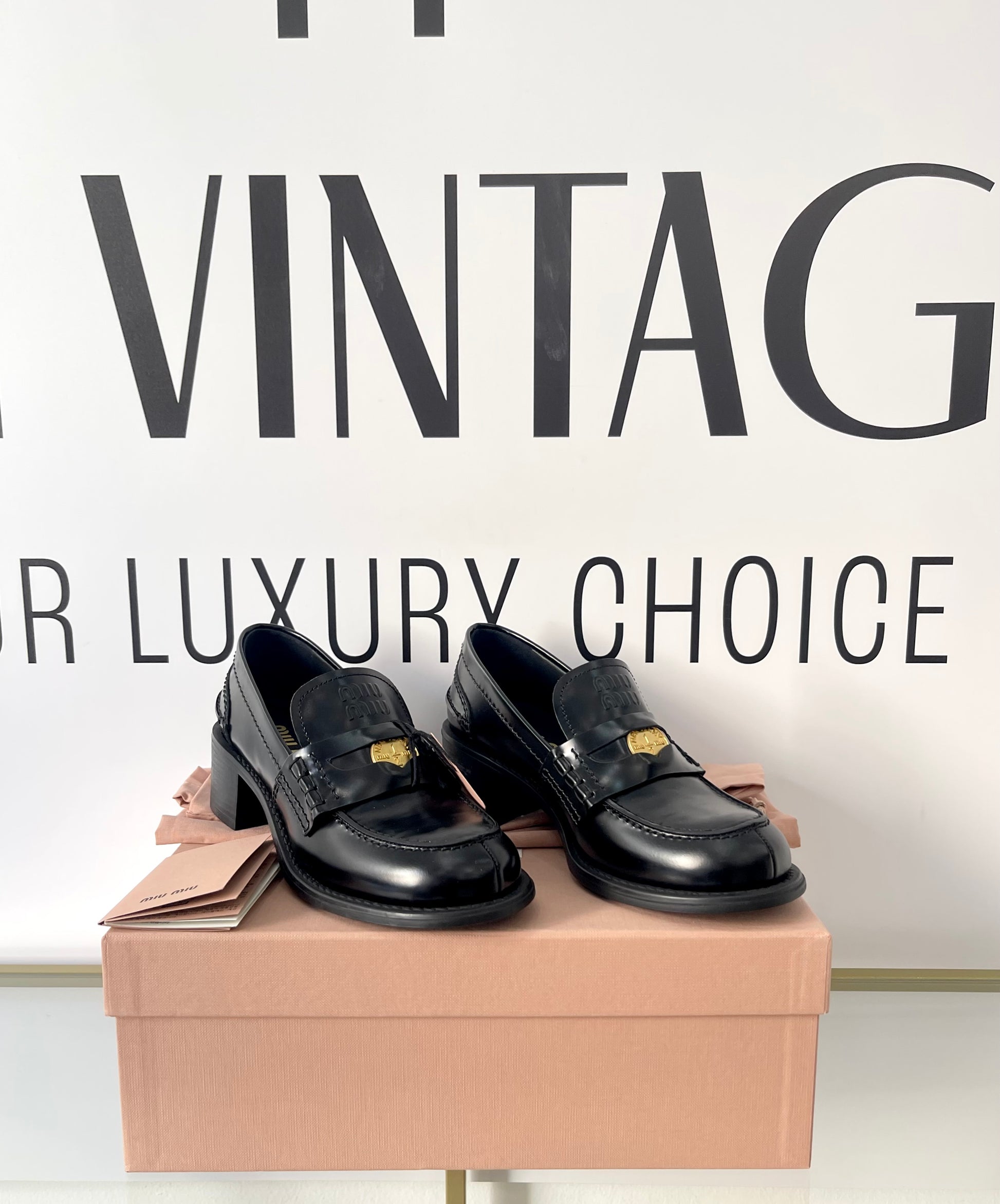 Mocassini in pelle spazzolata Miu Miu