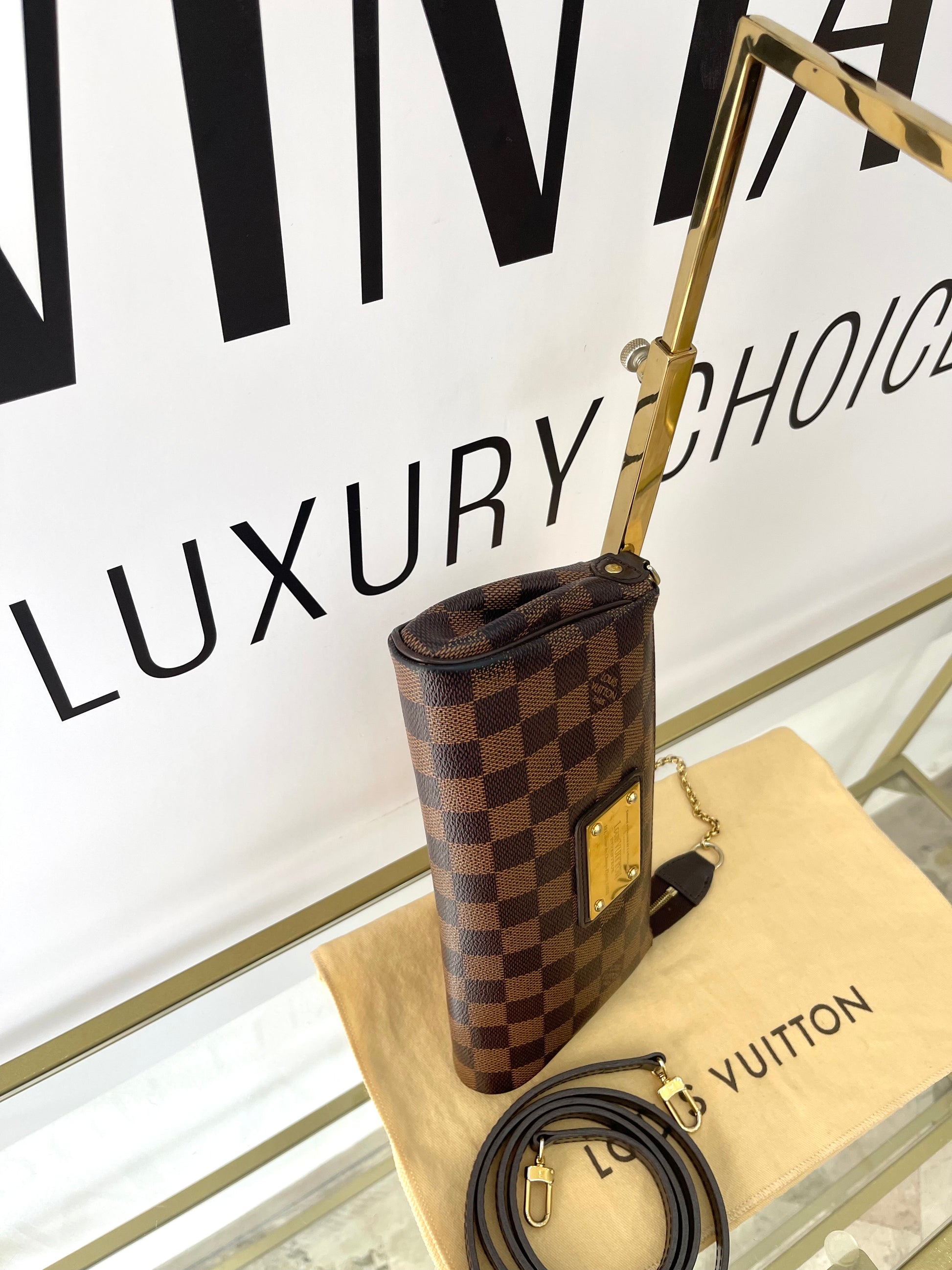 Borsa Eva Damier Ebène Louis Vuitton