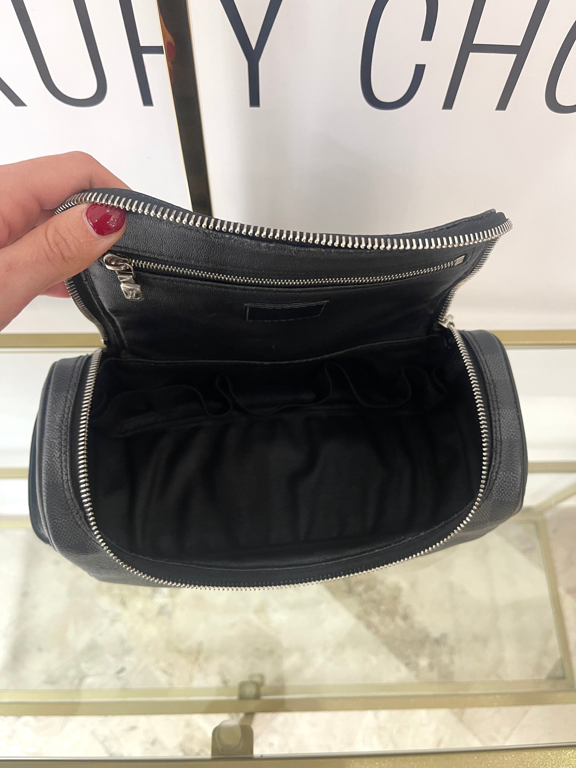 Toiletry Bag Damier Graphite Louis Vuitton