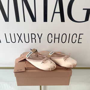 Ballerine in raso Miu Miu