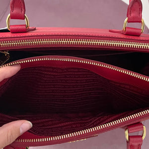 Borsa Galleria Large in Saffiano Prada