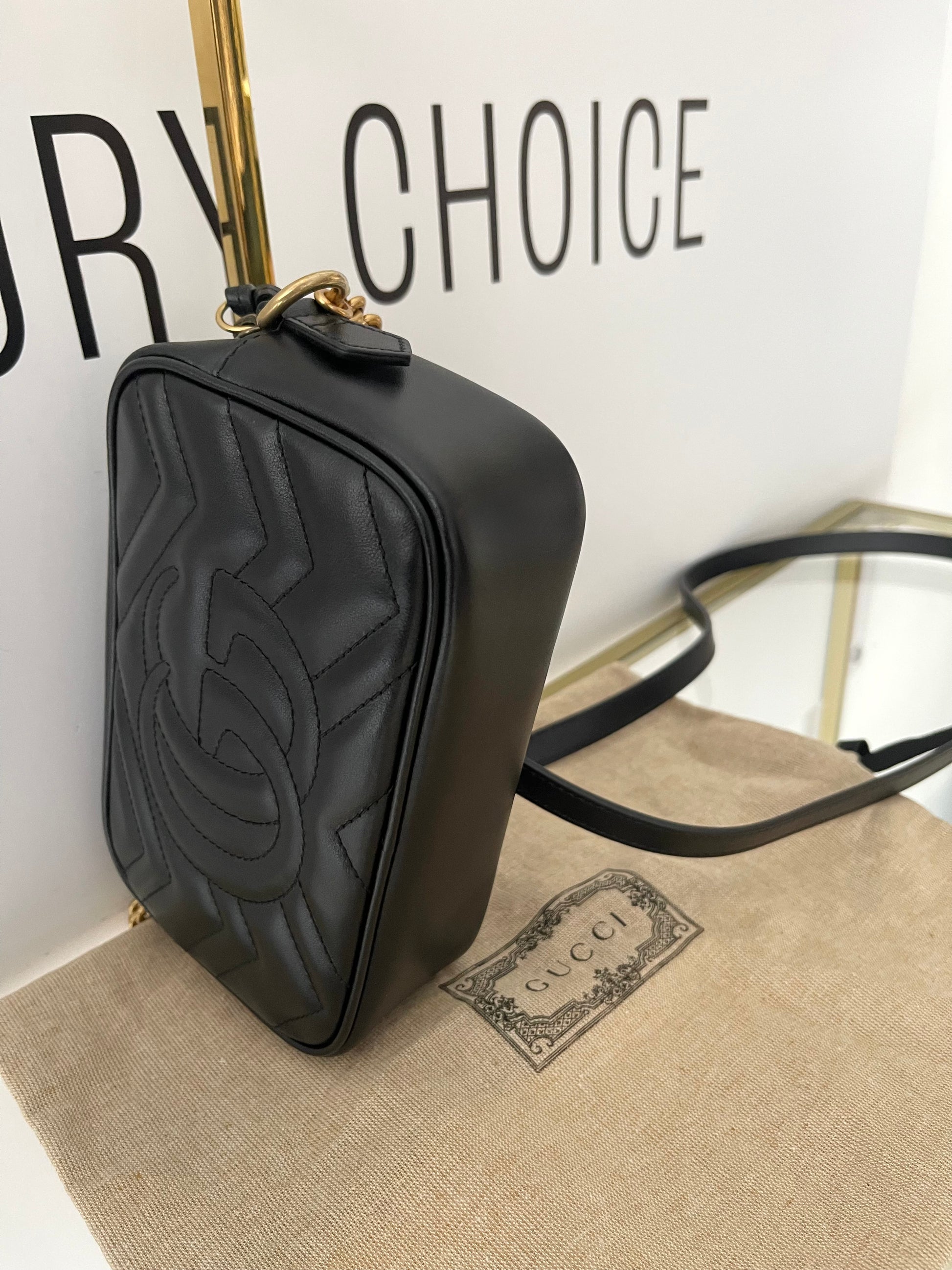 Borsa Mini Camera Bag GG Marmont Gucci