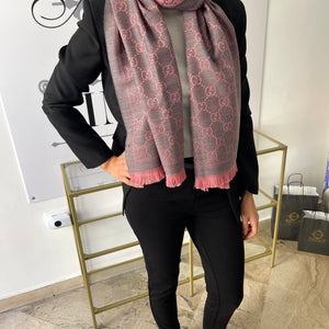 Sciarpa con motivo GG Jacquard rosa Gucci