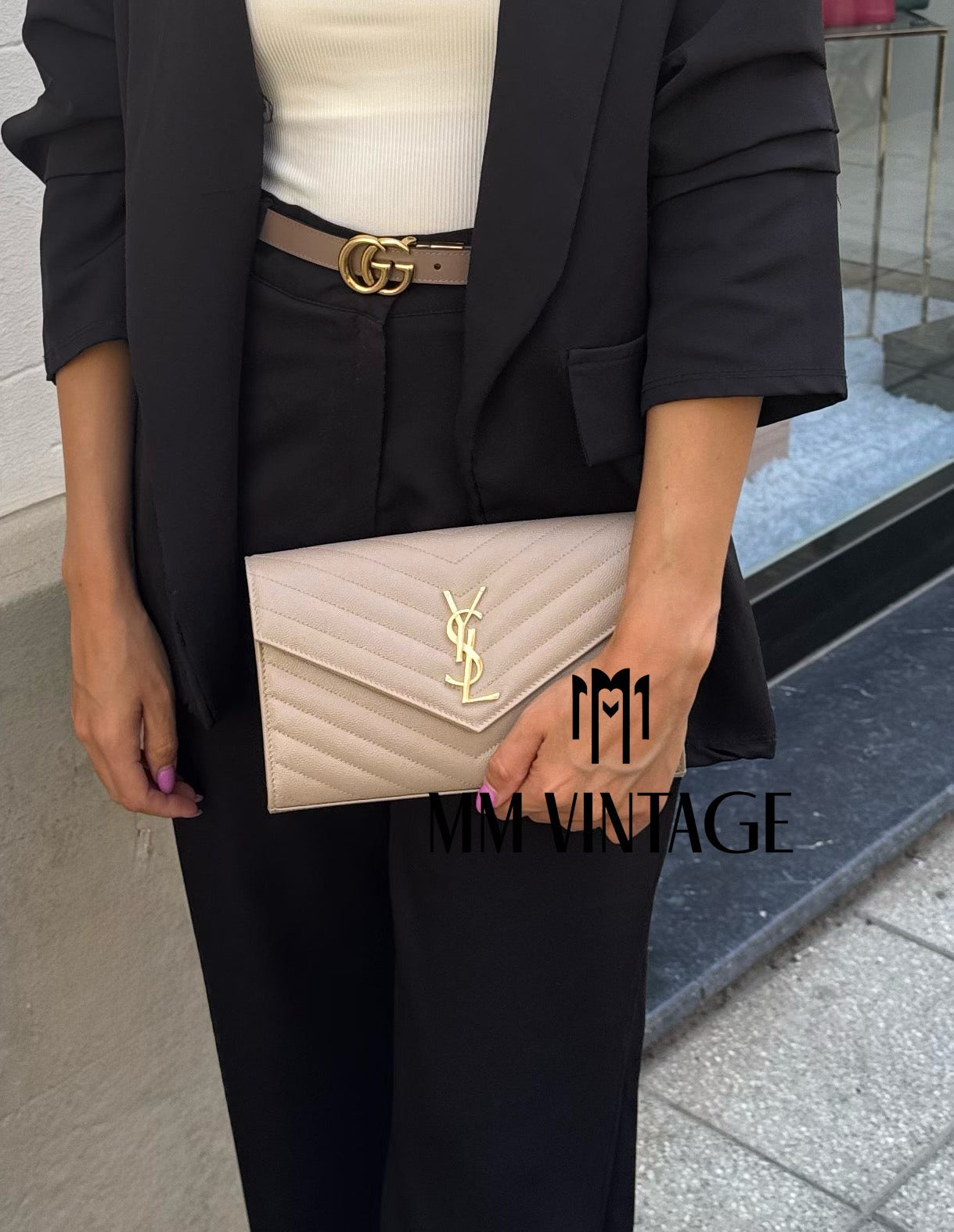 Wallet On Chain Cassandre Saint Laurent