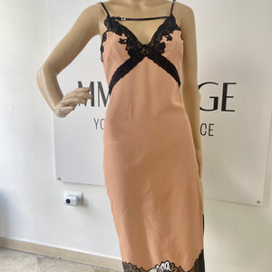 Abito con dettagli in pizzo nero Gucci