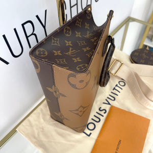 Borsa OnTheGo PM Monogram Reverse Giant Louis Vuitton