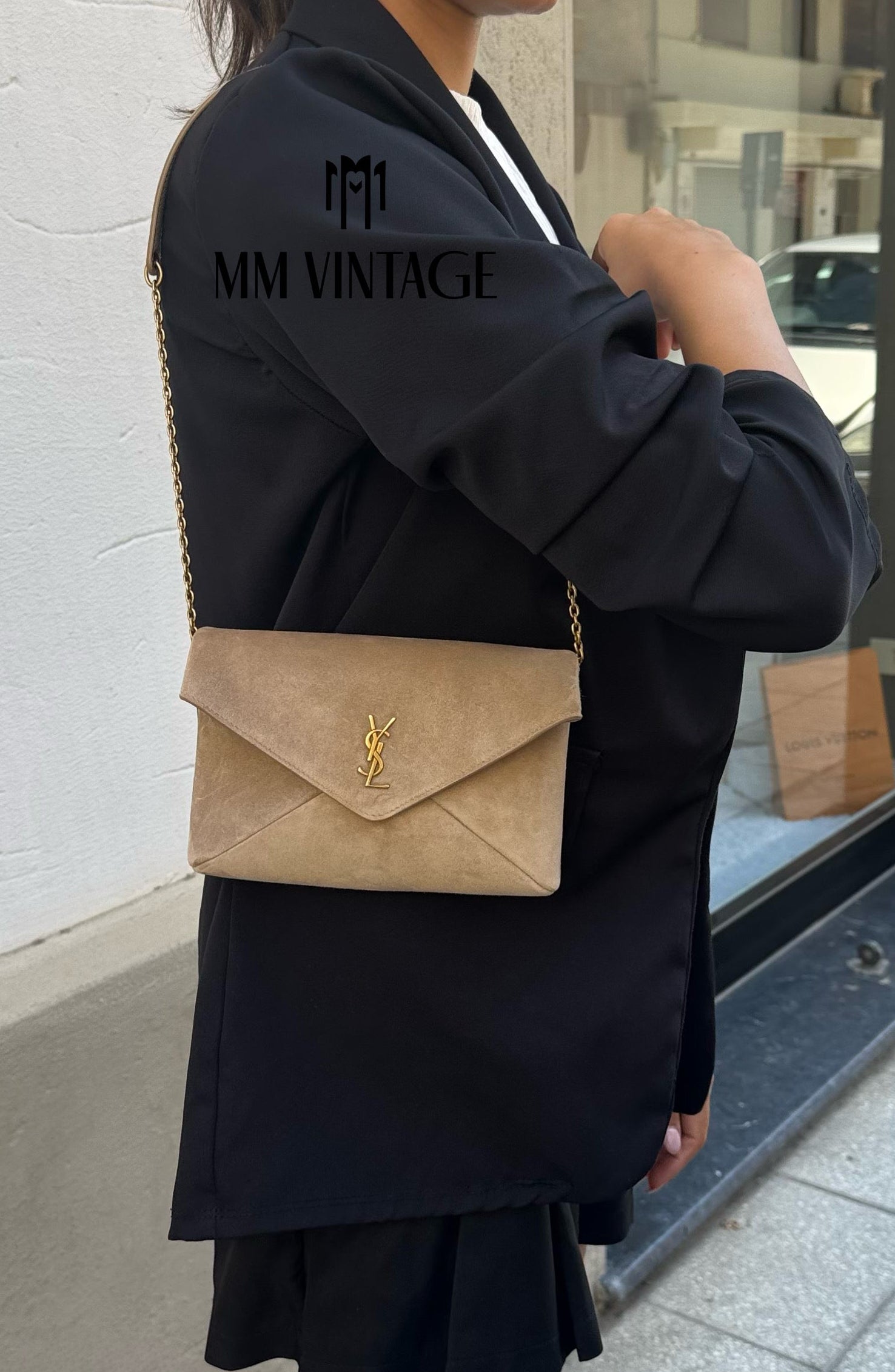 Pochette Cassandre in Suede Saint Laurent