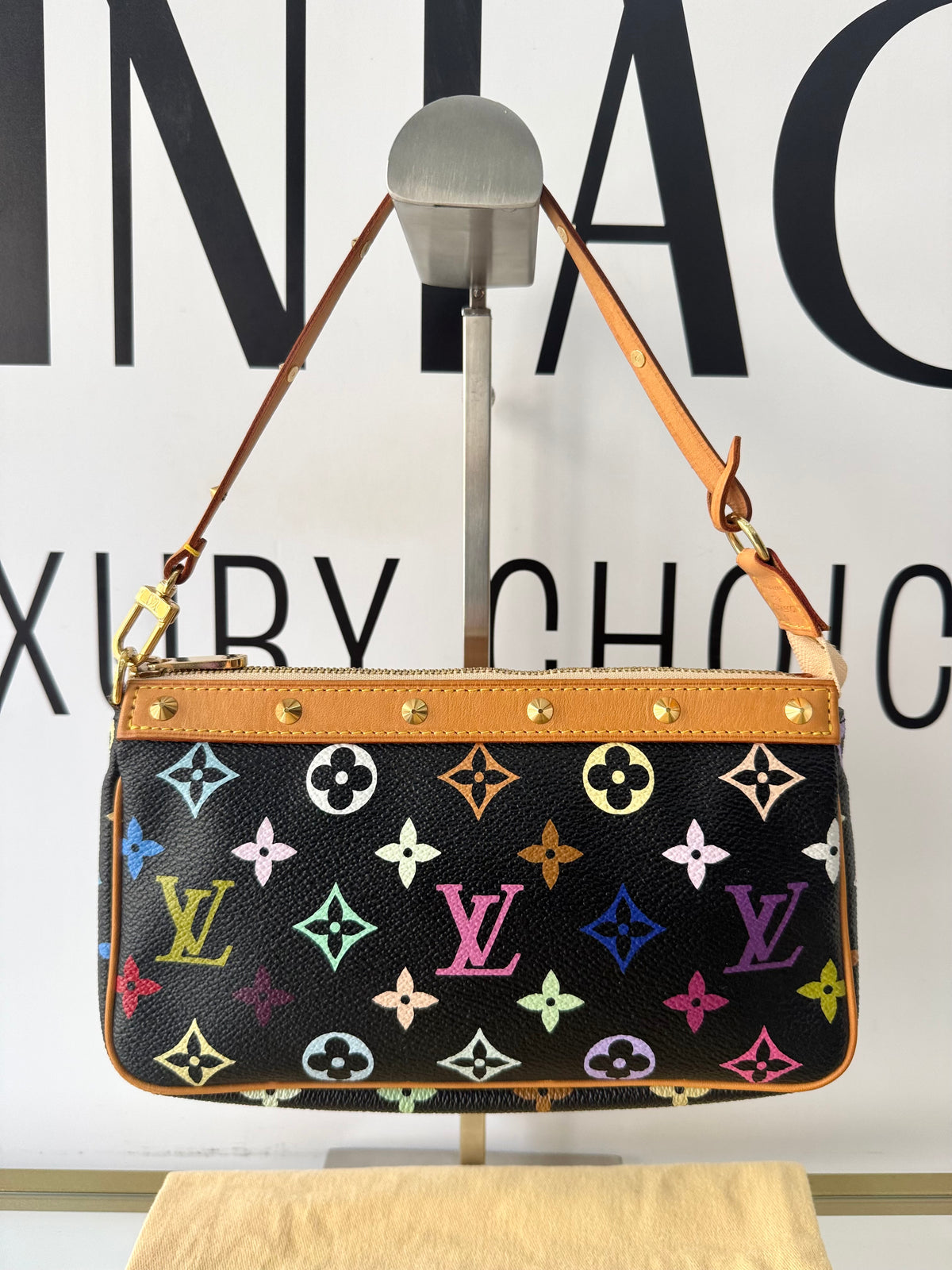 Pochette Accessoires Monogram Multicolor Louis Vuitton