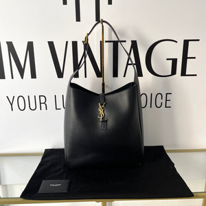 Le 5 à 7 large morbida in pelle martellata Saint Laurent