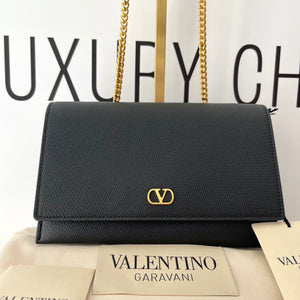 Pochette VLogo Signature Valentino Garavani