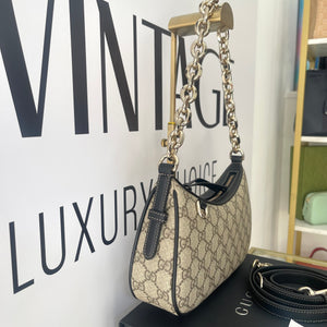 Borsa GG Emblem Gucci