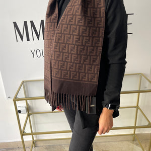 Sciarpa con motivo FF jacquard Fendi