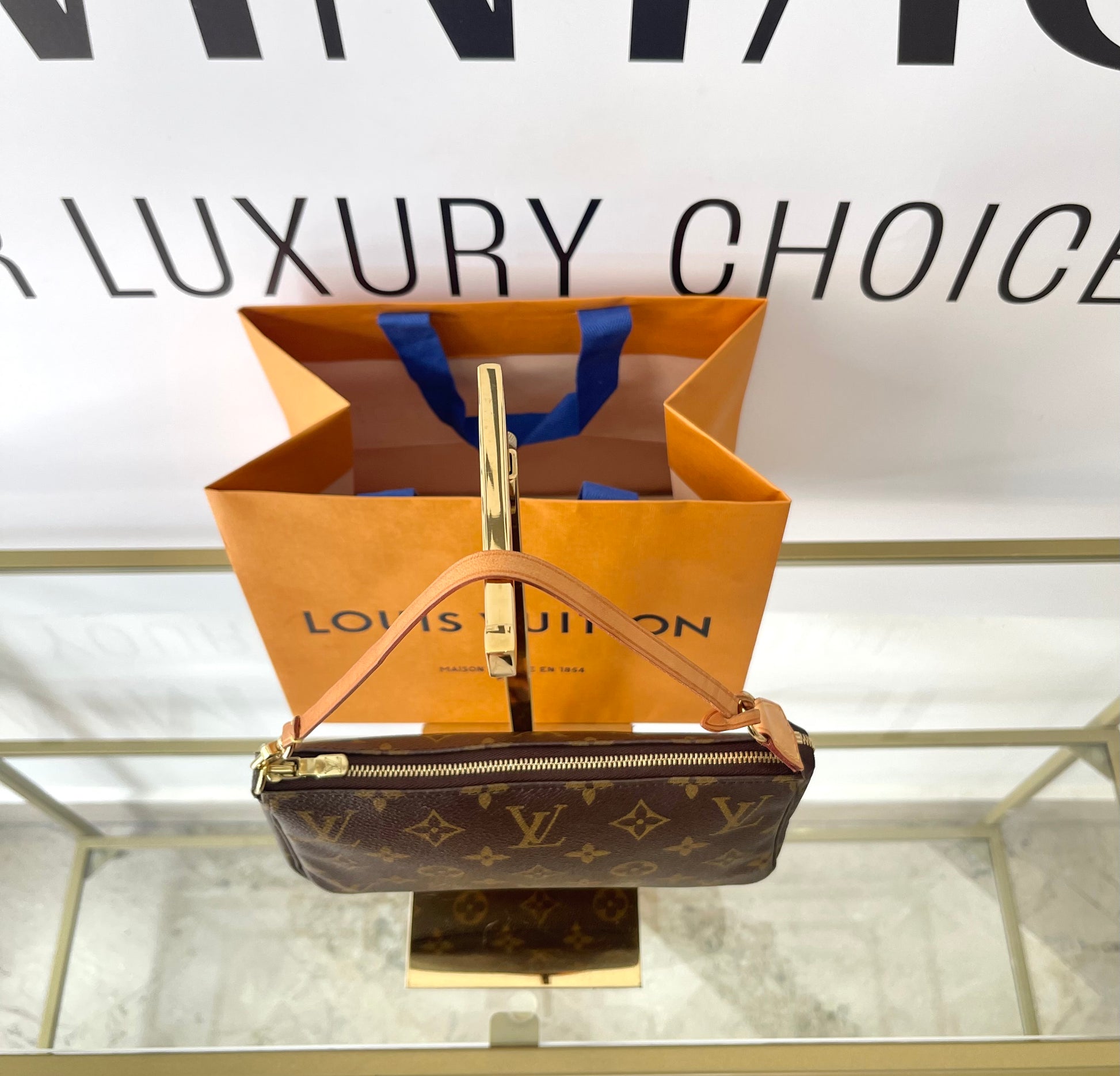 Pochette Accessoires Monogram Louis Vuitton