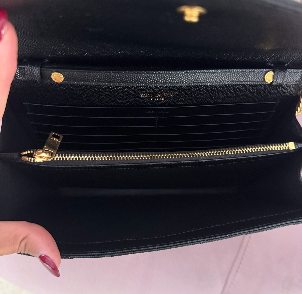 Wallet On Chain Cassandre Saint Laurent