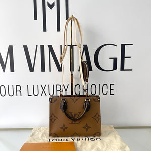 Borsa OnTheGo PM Monogram Reverse Giant Louis Vuitton