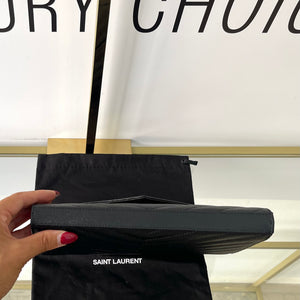 Wallet On Chain Cassandre Saint Laurent