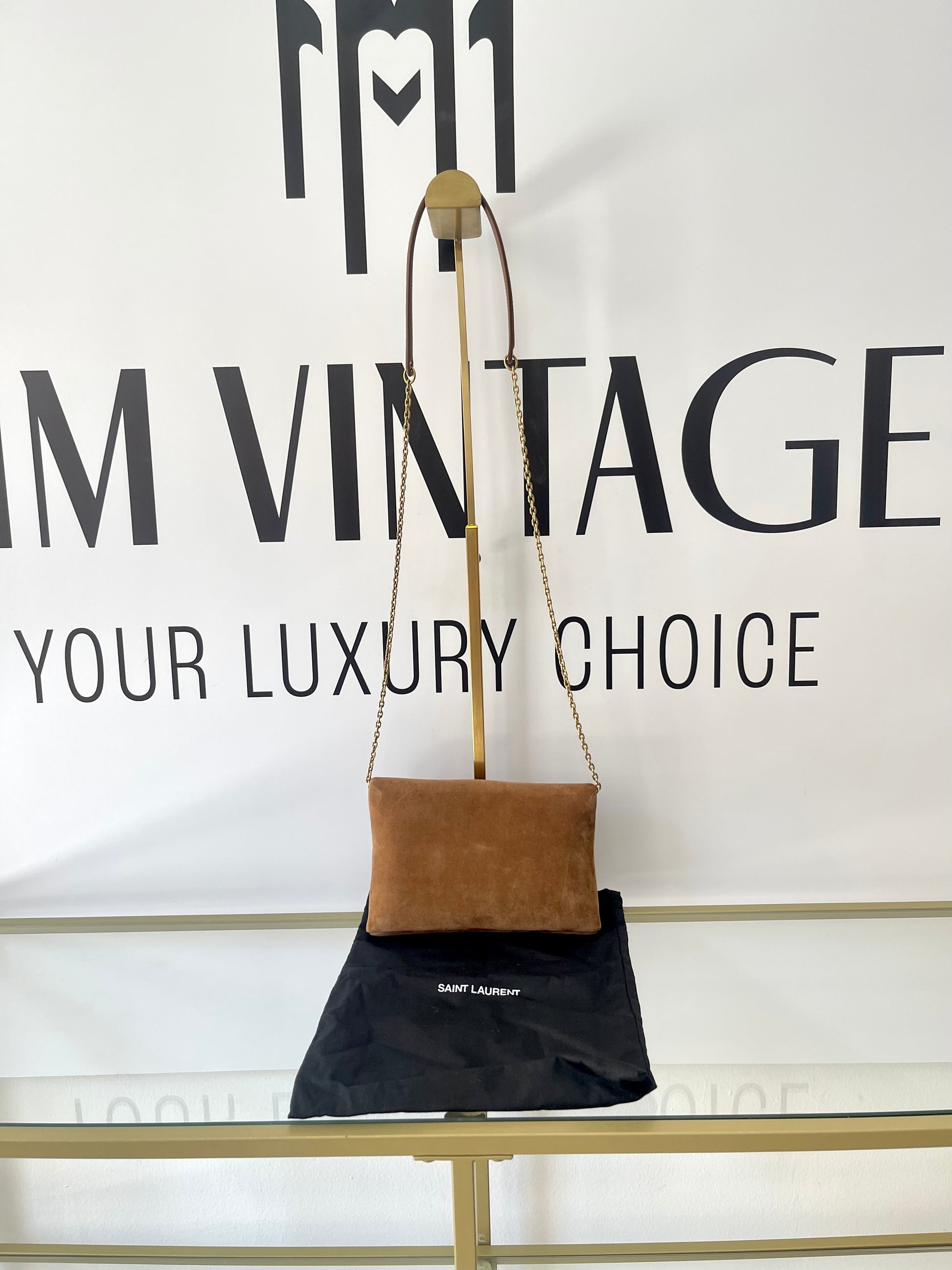 Pochette Cassandre in Suede Saint Laurent
