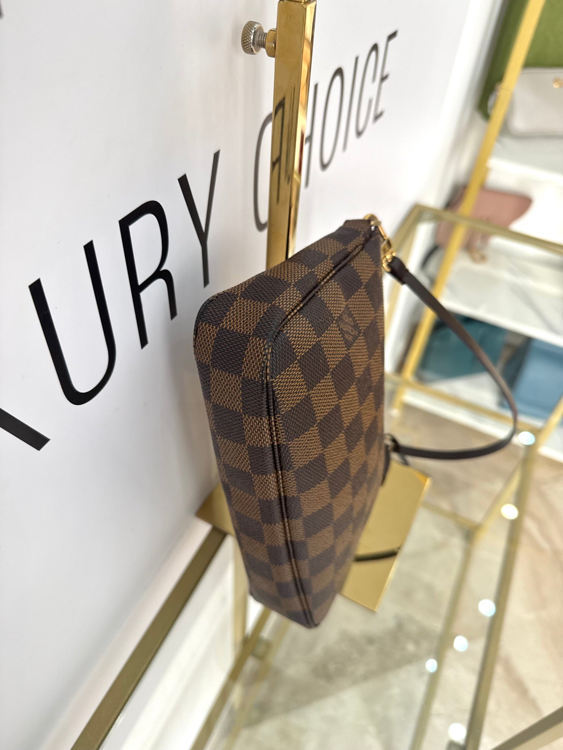Pochette Accessoires Damier Ebéne Louis Vuitton