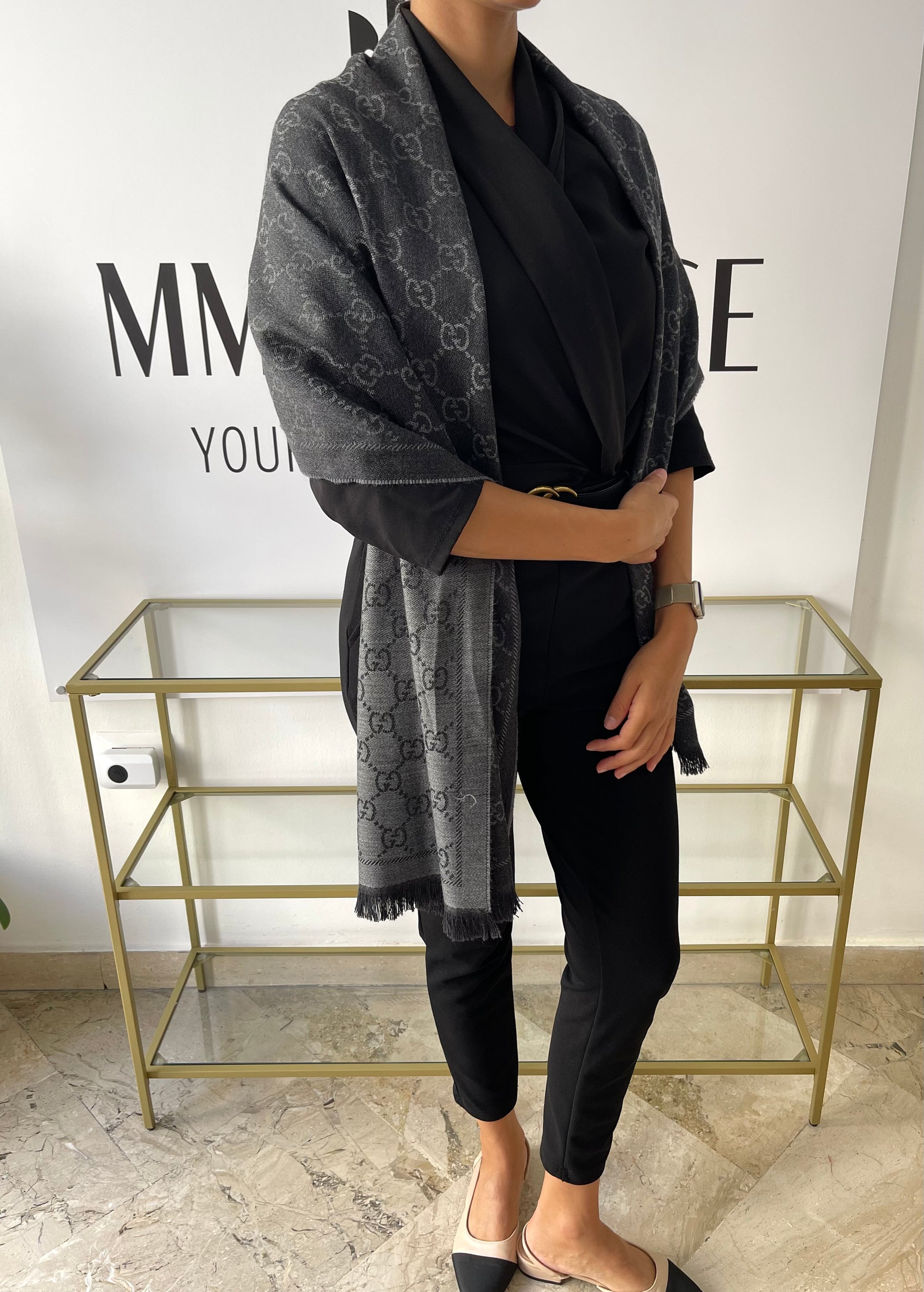 Sciarpa GG jacquard grigio antracite Gucci