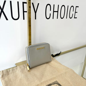 Portafoglio con logo Gucci grigio chiaro