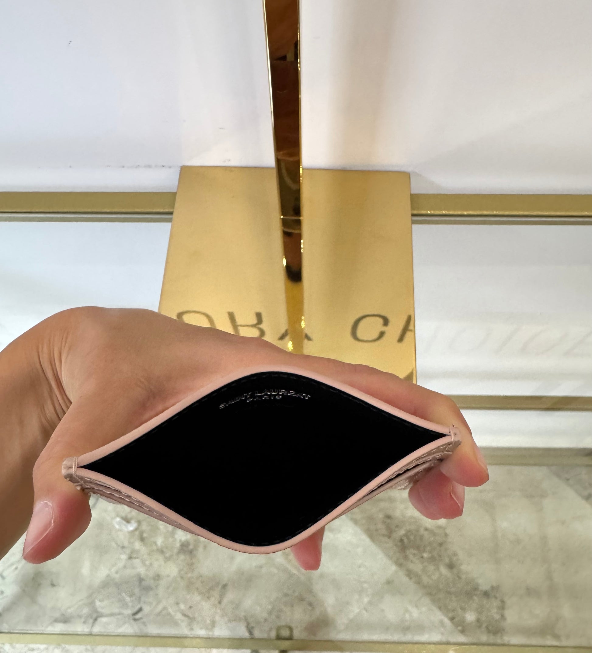 Portacarte in pelle martellata Saint Laurent beige scuro