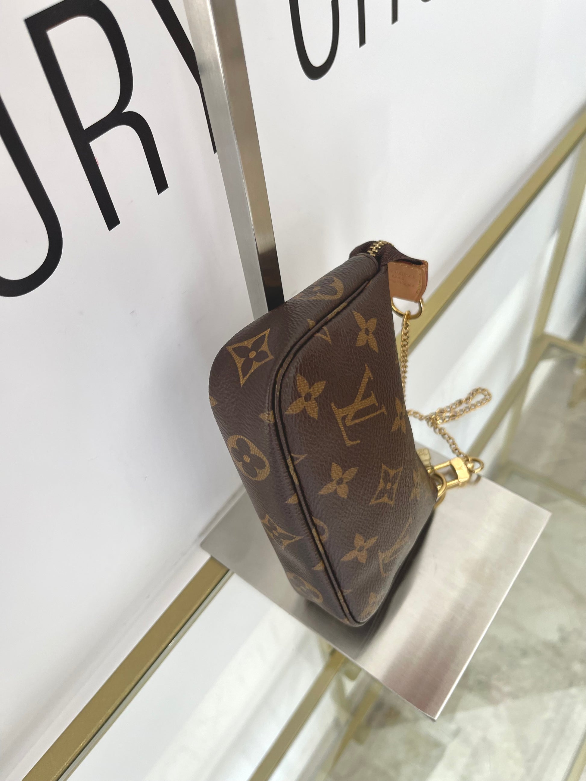 Borsa Mini Pochette Accessoires Monogram Louis Vuitton
